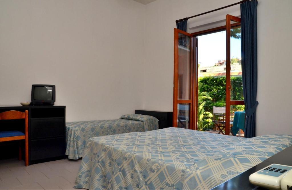 Hotel Terme Castaldi Forio di Ischia Værelse billede